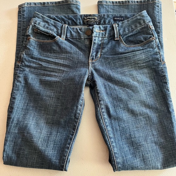 Seven7 jeans - Picture 2 of 2